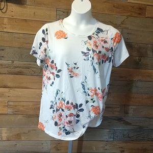 Cream top with flower pattern - NEW